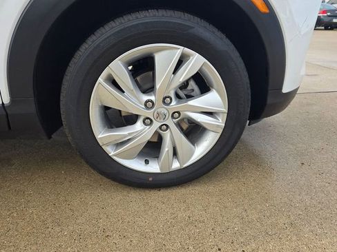 Used 2024 Buick Encore GX Preferred FWD image 9
