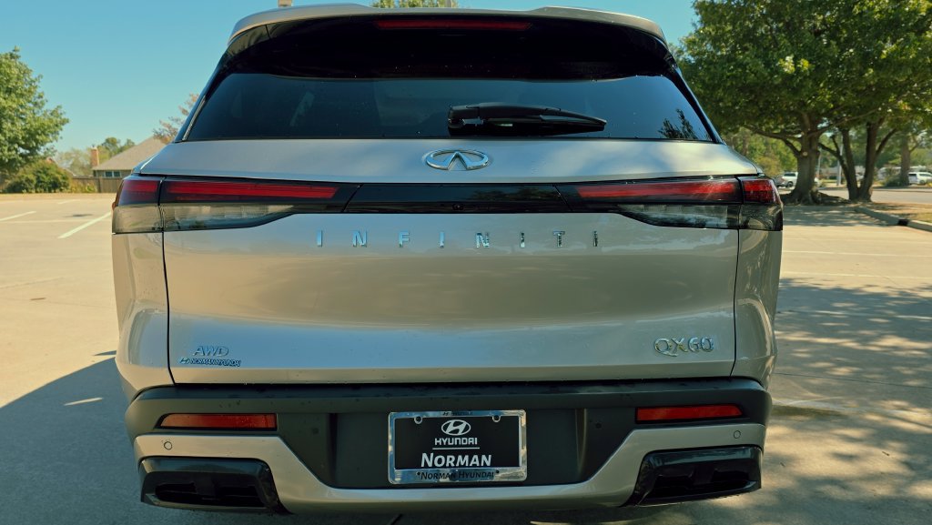Used 2025 INFINITI QX60 Luxe AWD/4WD image 46