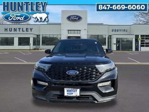 Used 2022 Ford Explorer ST-Line image 3