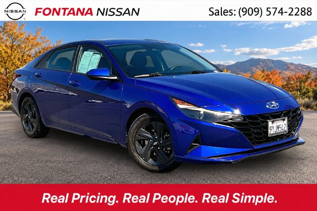 Used 2022 Hyundai Elantra SEL FWD image 1
