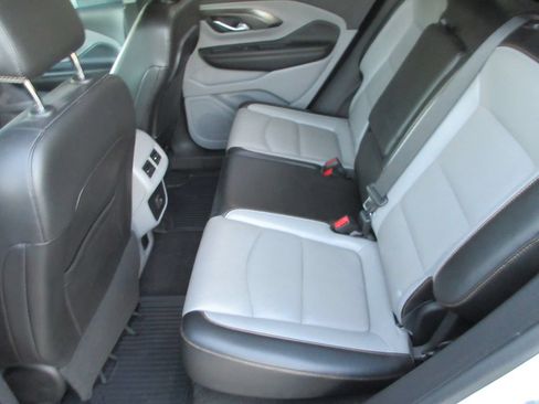 Certified 2021 GMC Terrain SLT AWD/4WD image 13