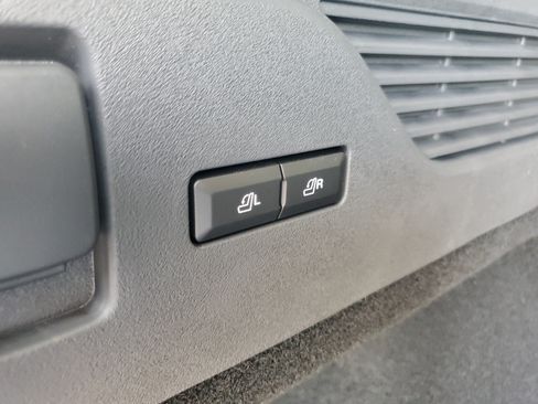 New 2026 Lincoln Nautilus Premier w/ Equipment Group 102A AWD/4WD image 33