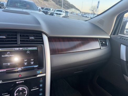 Used 2013 Ford Edge Limited image 19