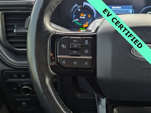 Certified 2023 Ford F150 Lightning Platinum image 26