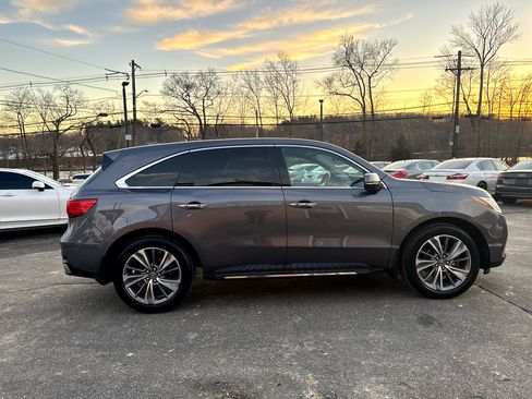Used 2017 Acura MDX SH-AWD w/ Technology Package image 8