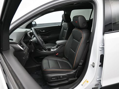 Used 2023 GMC Acadia AT4 w/ Technology Package AWD/4WD image 19