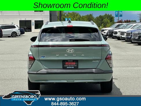 Used 2024 Hyundai Kona SEL FWD image 7
