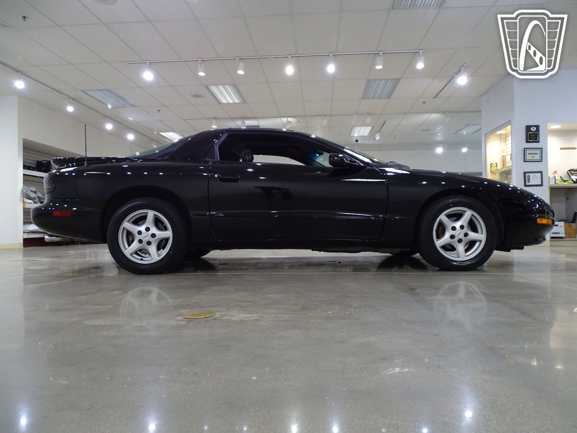 Used 1995 Pontiac Firebird Coupe RWD image 19