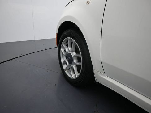 Used 2015 FIAT 500 Pop FWD image 10