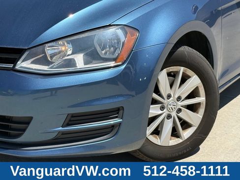 Used 2015 Volkswagen Golf S FWD image 3