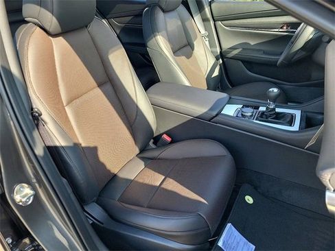 New 2026 MAZDA MAZDA3 2.5 S Hatchback w/ Premium Pkg image 17