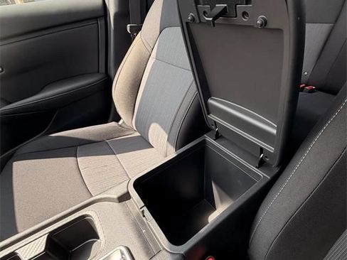Used 2025 Nissan Sentra SV FWD image 29