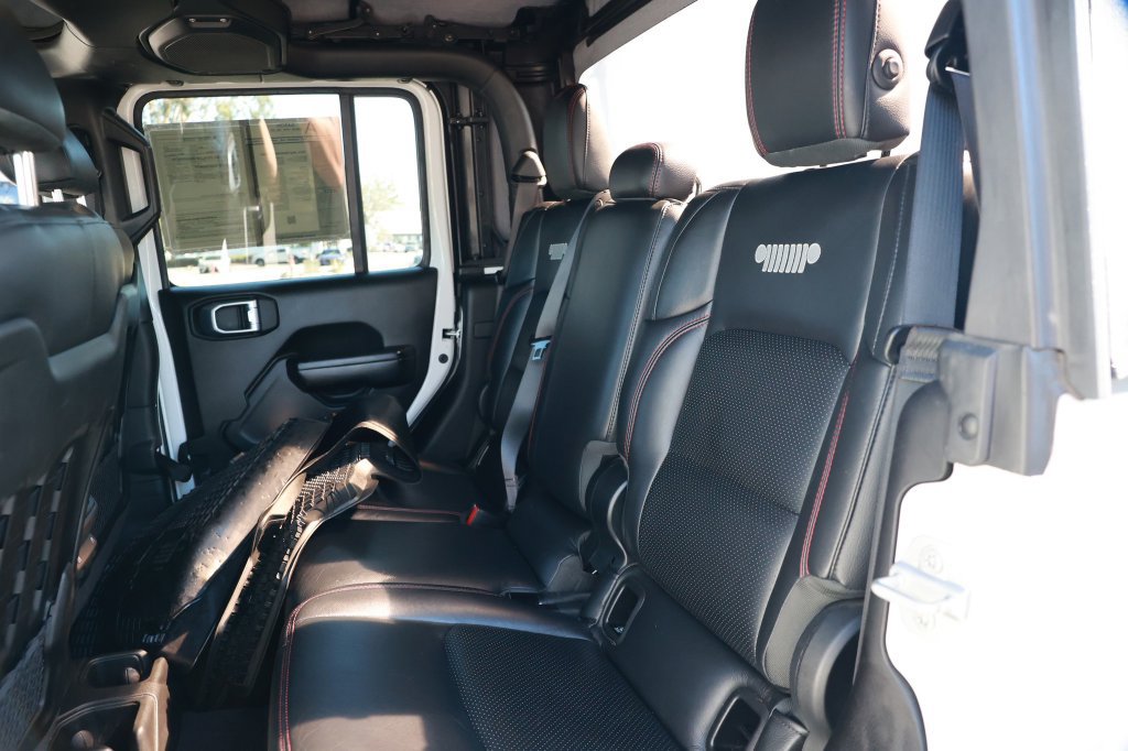 Used 2021 Jeep Gladiator Rubicon AWD/4WD image 42