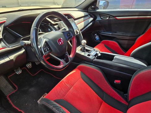 Used 2019 Honda Civic Type R image 8