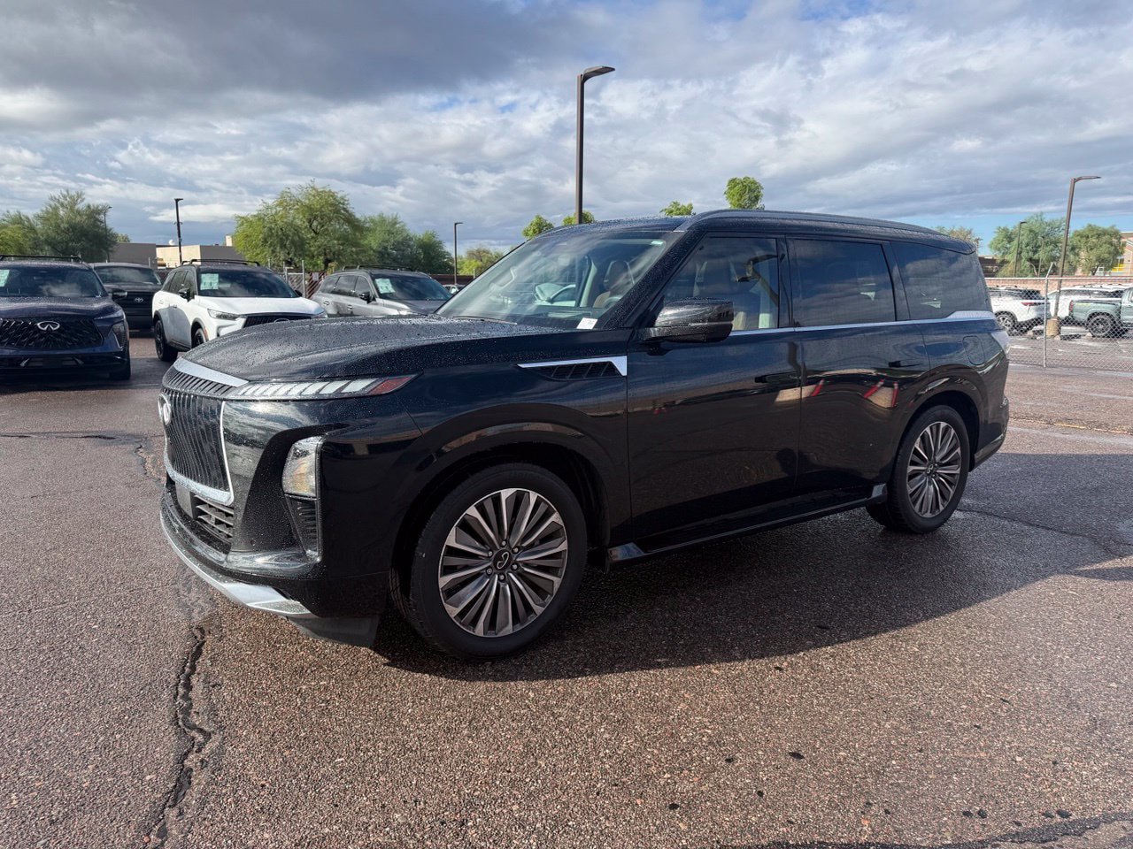 Certified 2025 INFINITI QX80 Sensory AWD/4WD image 1