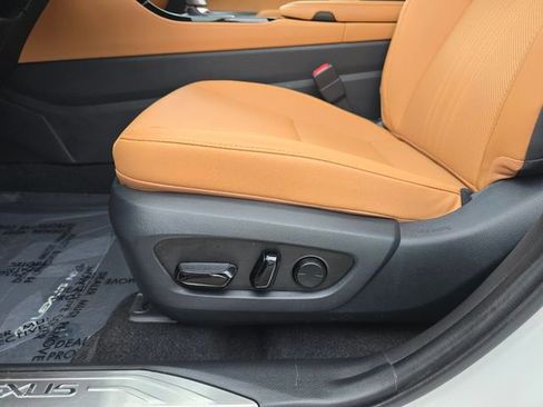 Used 2025 Lexus NX 350 AWD image 15