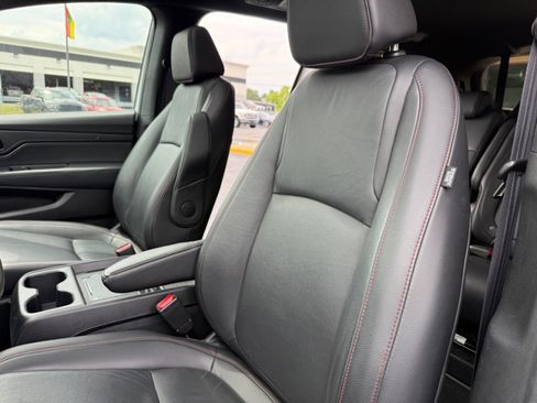 Used 2025 Honda Odyssey Sport-L image 28