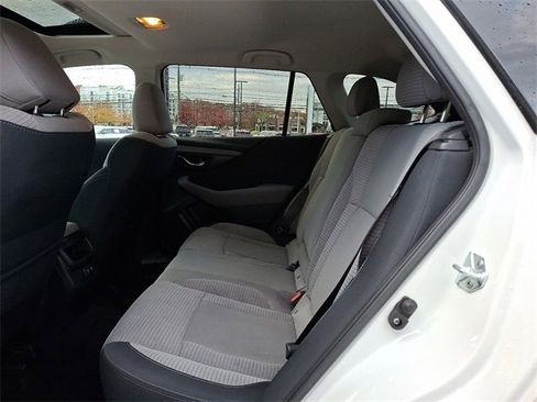 Used 2021 Subaru Outback Premium image 11