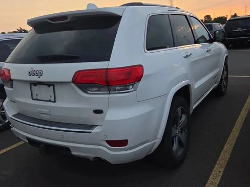 Used 2015 Jeep Grand Cherokee Overland AWD/4WD image 12