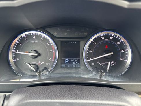 Used 2015 Toyota Highlander Plus AWD/4WD image 15