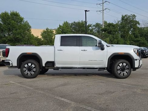 New 2026 GMC Sierra 2500 Denali w/ Denali Reserve Package AWD/4WD image 19