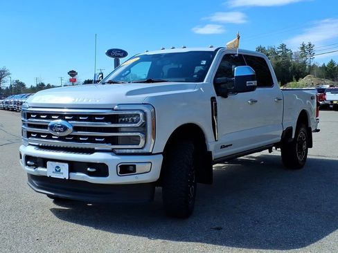 Used 2023 Ford F250 Platinum w/ Snow Plow Prep Package AWD/4WD image 7