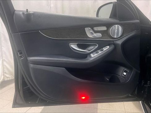 Used 2020 Mercedes-Benz C 300 4MATIC Sedan image 9