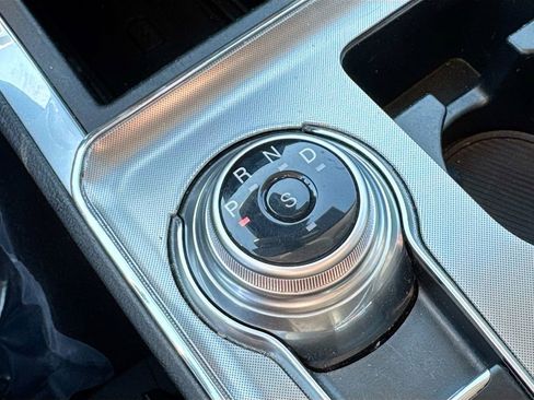 Certified 2024 Ford Edge Titanium image 14