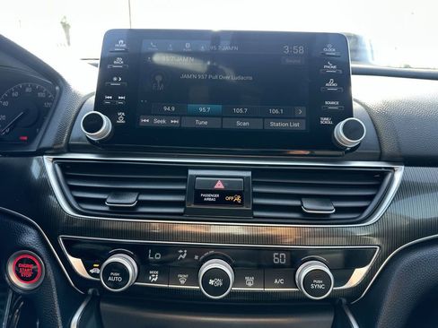Used 2018 Honda Accord Sport image 27