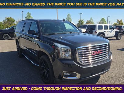 Used 2020 GMC Yukon XL SLT w/ Premium Edition