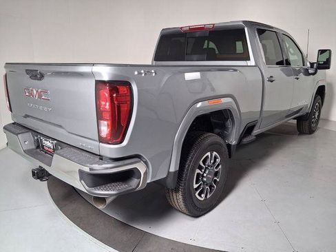 New 2026 GMC Sierra 2500 SLE w/ Max Trailering Package AWD/4WD image 4