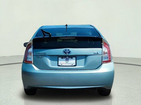 Used 2013 Toyota Prius Two FWD image 4
