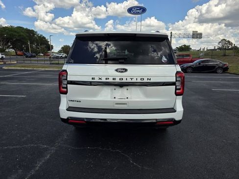 Used 2023 Ford Expedition Limited RWD image 6