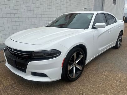 Used 2017 Dodge Charger SE