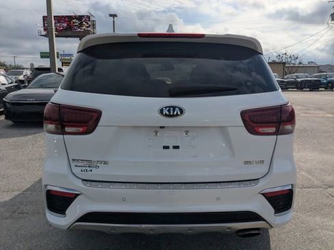 Used 2019 Kia Sorento SX image 4
