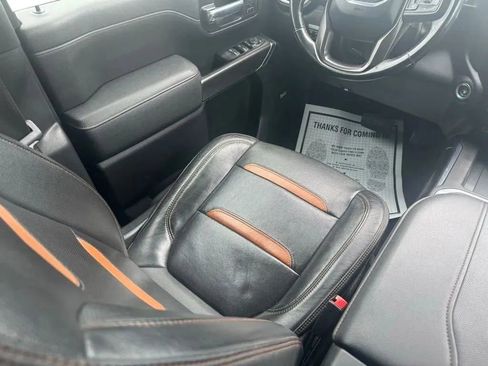 Used 2023 GMC Sierra 2500 AT4 w/ AT4 Premium Plus Package AWD/4WD image 22