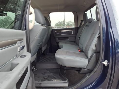Used 2018 RAM 1500 Big Horn AWD/4WD image 19