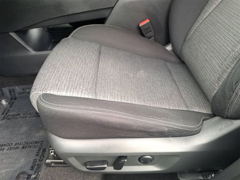 Used 2021 Nissan Rogue SV image 29