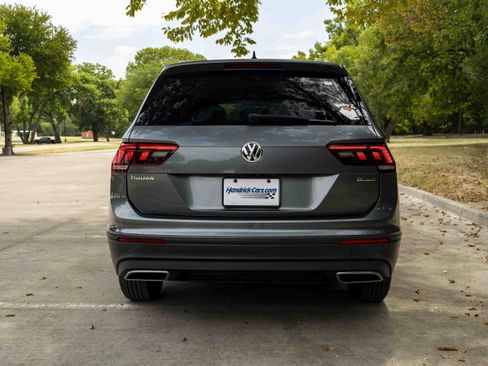Used 2021 Volkswagen Tiguan S AWD/4WD image 7