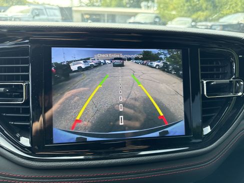 Used 2024 Dodge Durango GT image 25