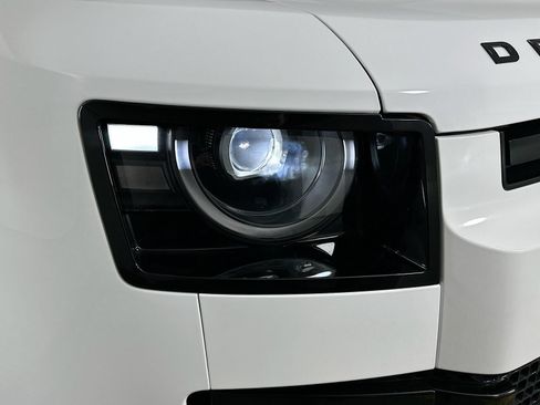 Used 2026 Land Rover Defender 110 S AWD/4WD image 10