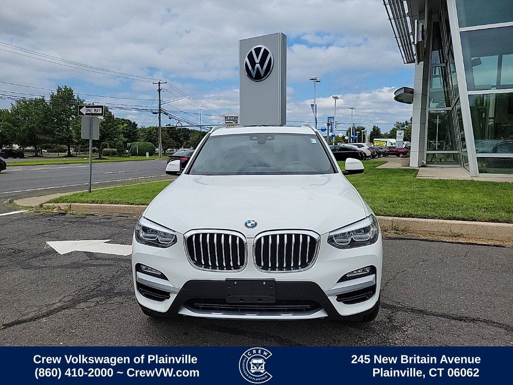Used 2019 BMW X3 xDrive30i w/ Driving Assistance Package AWD/4WD image 2