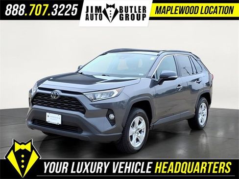 Used 2020 Toyota RAV4 XLE image 1