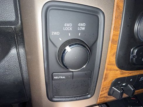 Used 2018 RAM 2500 Longhorn w/ Snow Chief Group image 30