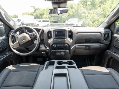Used 2026 Chevrolet Silverado 1500 Custom RWD image 15