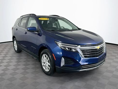 Used 2022 Chevrolet Equinox LT FWD image 2