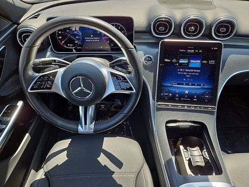 Used 2025 Mercedes-Benz C 300 Sedan w/ Winter Package image 17