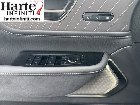 New 2026 INFINITI QX80 Autograph w/ Premium Cargo Package image 15