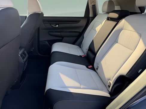 Used 2026 Honda CR-V EX image 25