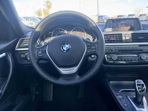 Used 2017 BMW 330i Sedan w/ Driver Assistance Package RWD image 27